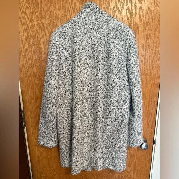 Loft Salt and Pepper Boucle Coat, Asymmetrical Zipper, Size L - Picture 4 of 8